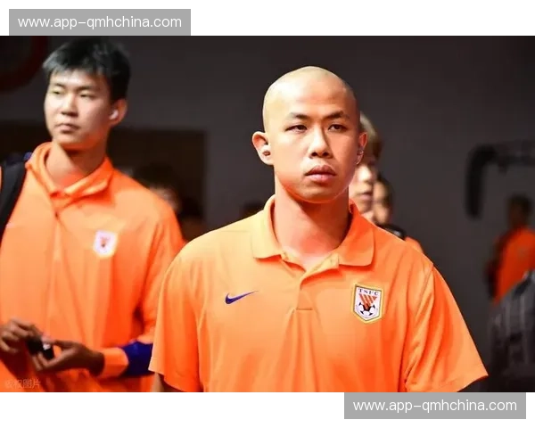 山东泰山VS武汉三镇首发浮现：黄政宇坐镇中场，瓦科领衔，中国香港前锋出击_中超_比赛_卡扎伊什维利